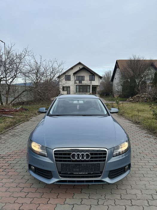 Audi A4 B8 2011/AUTOMAT/Navigatie/240.000km