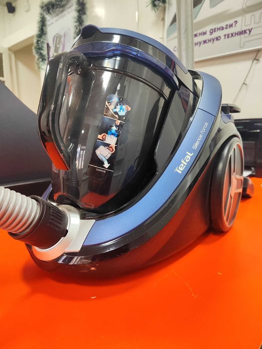 Продаю пылесос Tefal TW7690EA в отличном состоянии