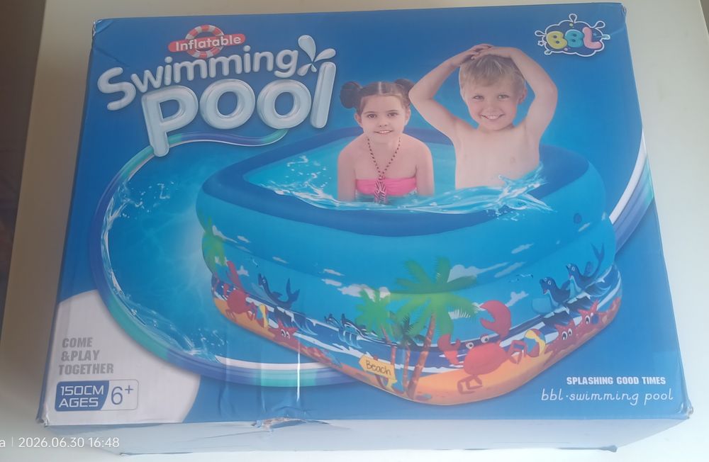 Vînd Piscinā gonflabila copii 150 × 100 ×50
