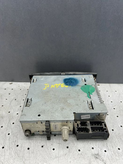 Radio CD 8200607918 Renault Megane