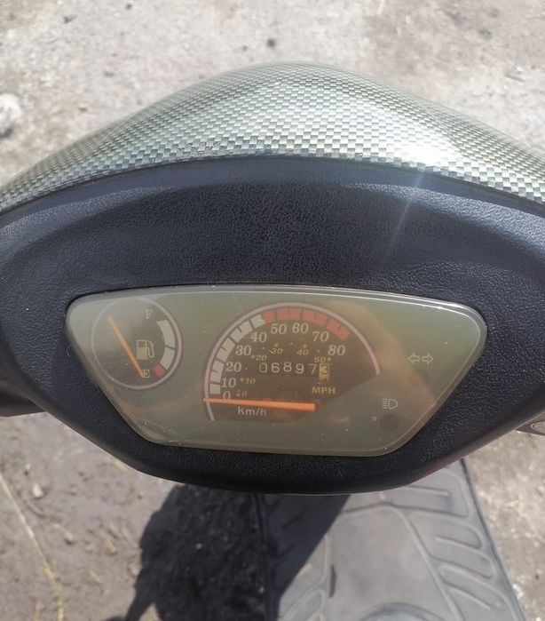 Продам скутер 150000