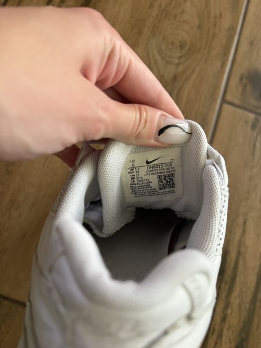 Дамски маратонки Nike