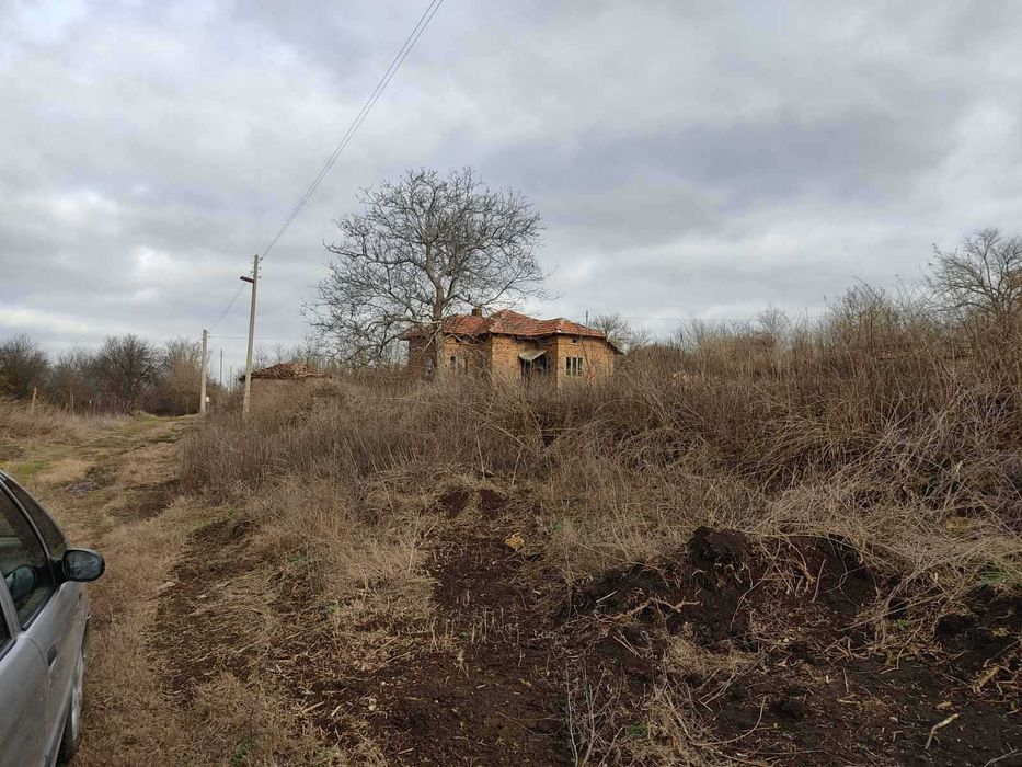 Продава се Къща в с. Краище, Област Добрич - 60 кв.м за 111 €/кв.м - Снимка #2