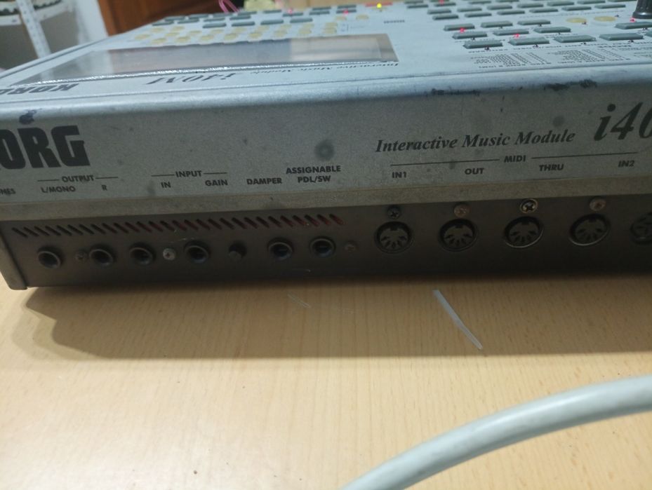 Modul midi tonuri și ritmuri Korg