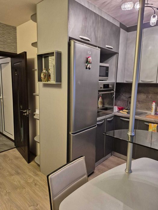 Дава се под наем Тристаен апартамент в Варна, Виница - 80 кв.м за 637.5 € - Снимка #9