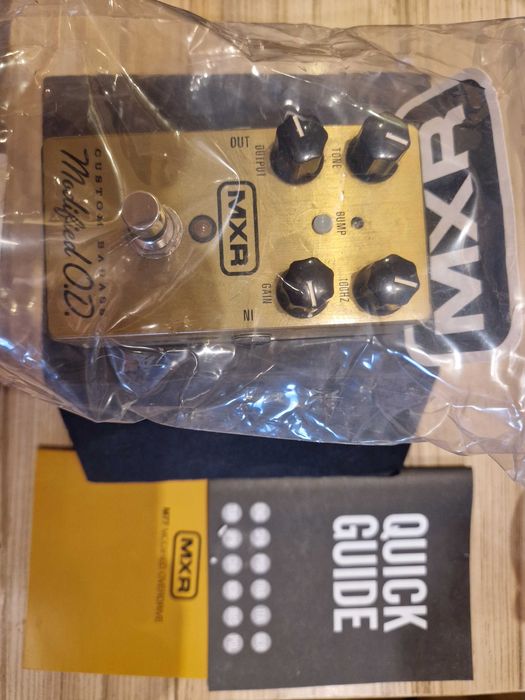 Ефект за китара MXR M77 Custom Badass Modified Overdrive