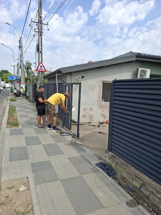 Executam garduri și porți foișoare din lemn la cerință dumneavoastră