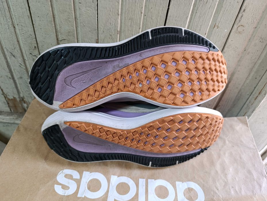 ''Nike Air Winflo 9''оригинални маратонки 39 номер