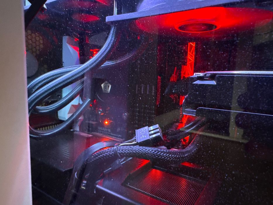 COMBO Ryzen 5700x3d + Gigabyte Aorus Gaming 5 x370 + 48gb ddr4 3200MT corsair + cooler
