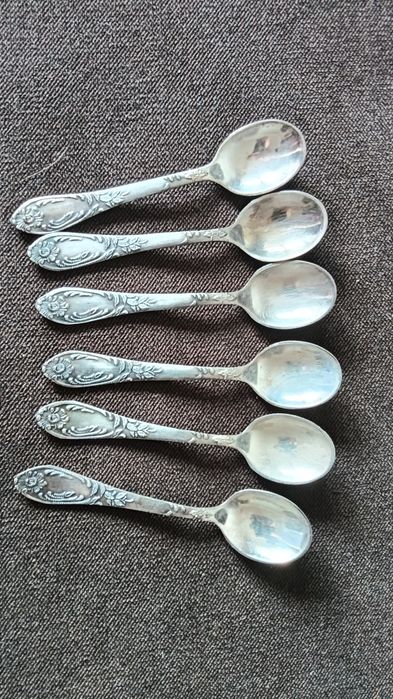 Мельхиор. Рисунок пламя и классика наборами.