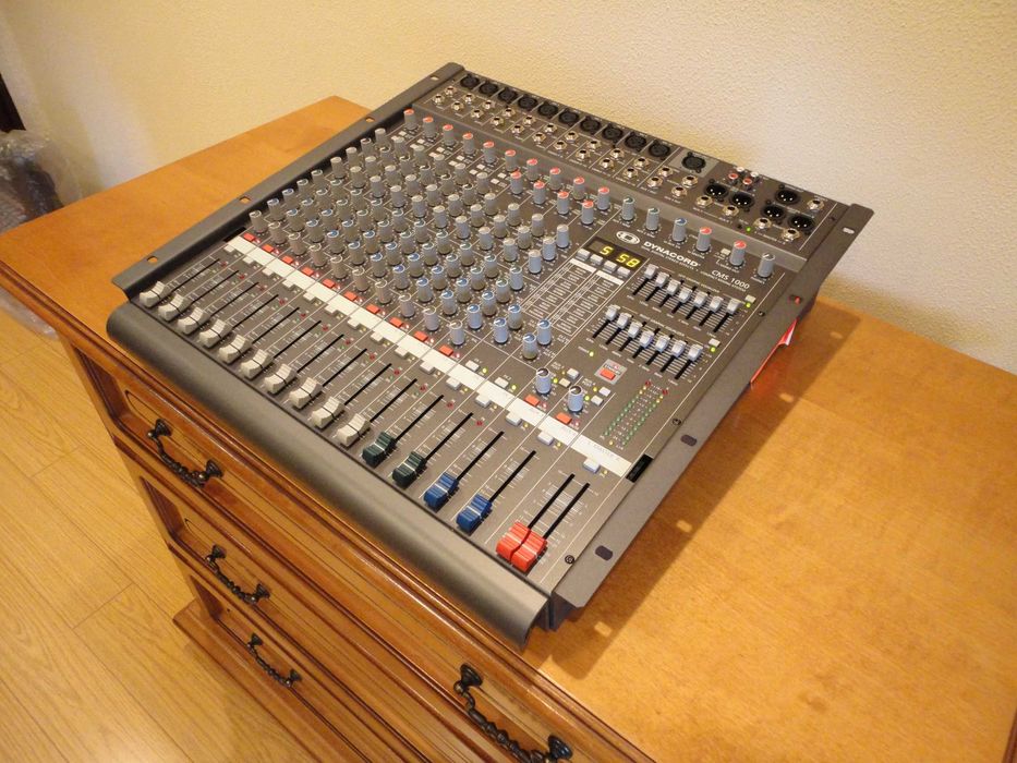 Mixer Dynacord CMS-1000 Ca Nou!!!