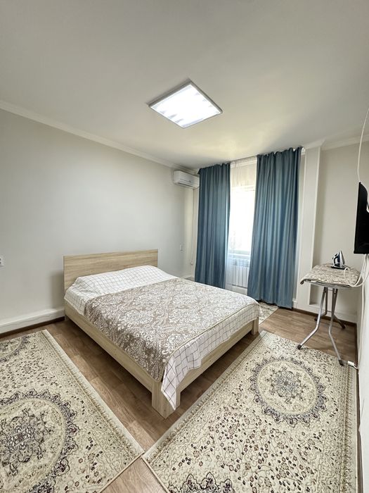 1 мкр, дом 21 По улице Ерубаев Аренда 2 комн квартира для командир-х