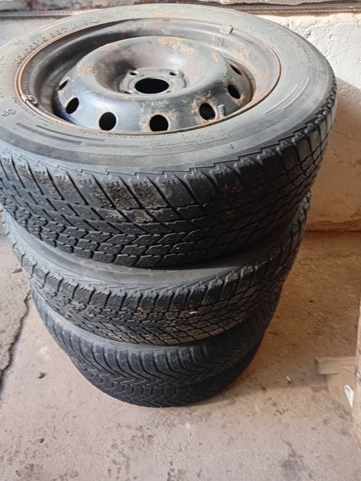 De vânzare anvelope