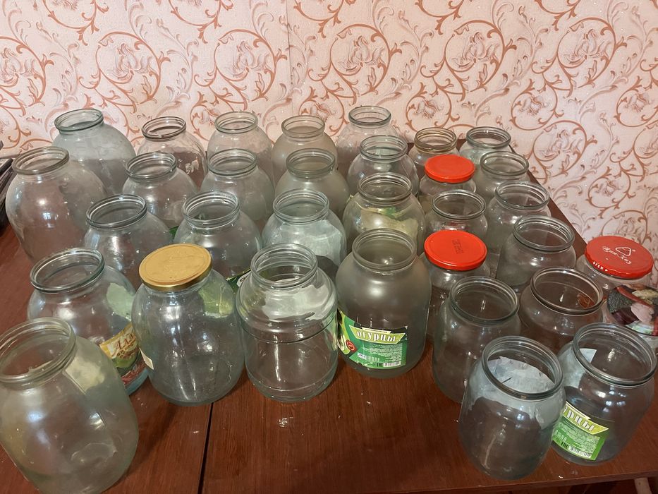 Продам Банка за все 2000