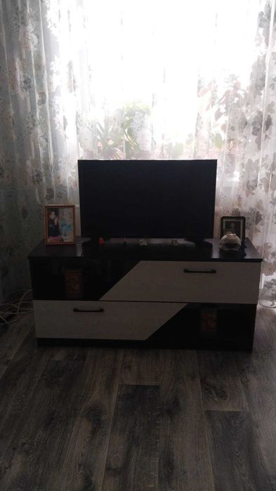 телевизор Smart диагональ 102