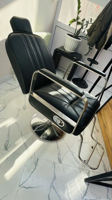 Продам Барбер кресло срочно