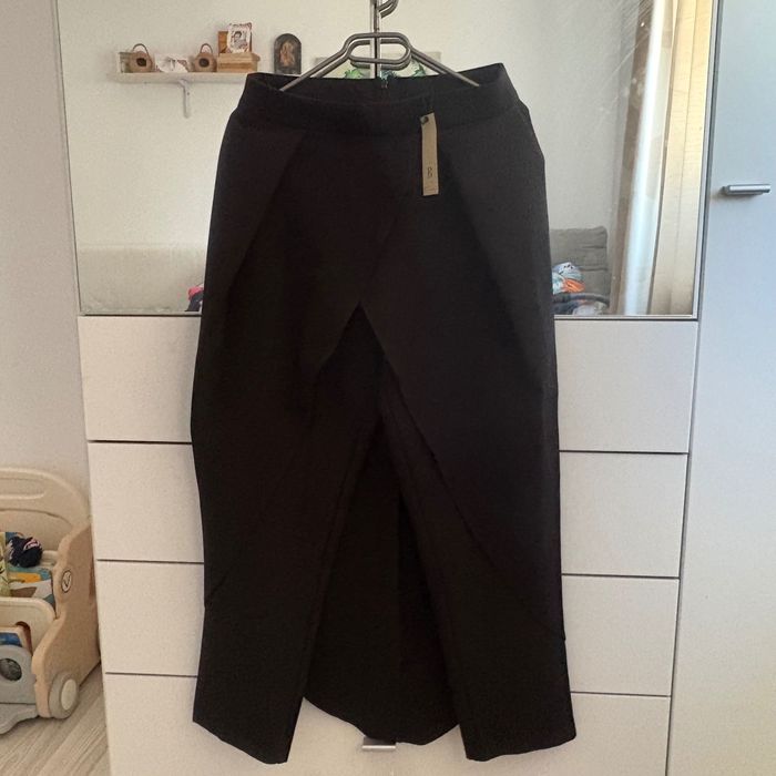pantaloni conici cu fete suprapuse - Bluzat