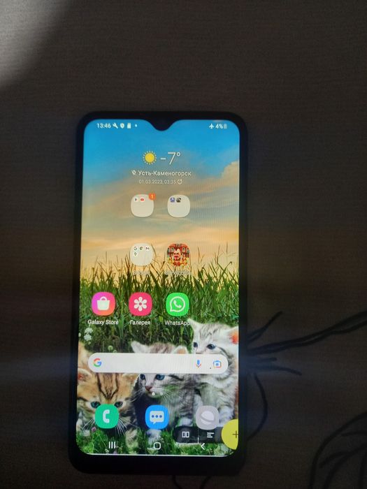 Продам телефон а10s