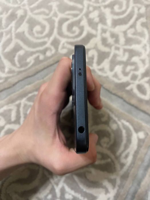 Redmi 12 not idyalniy