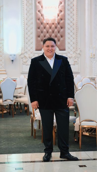 Ведущий Шоумен Тамада