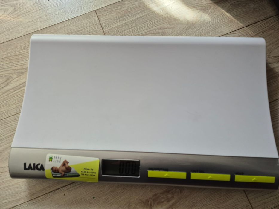 Cantar electronic Laica