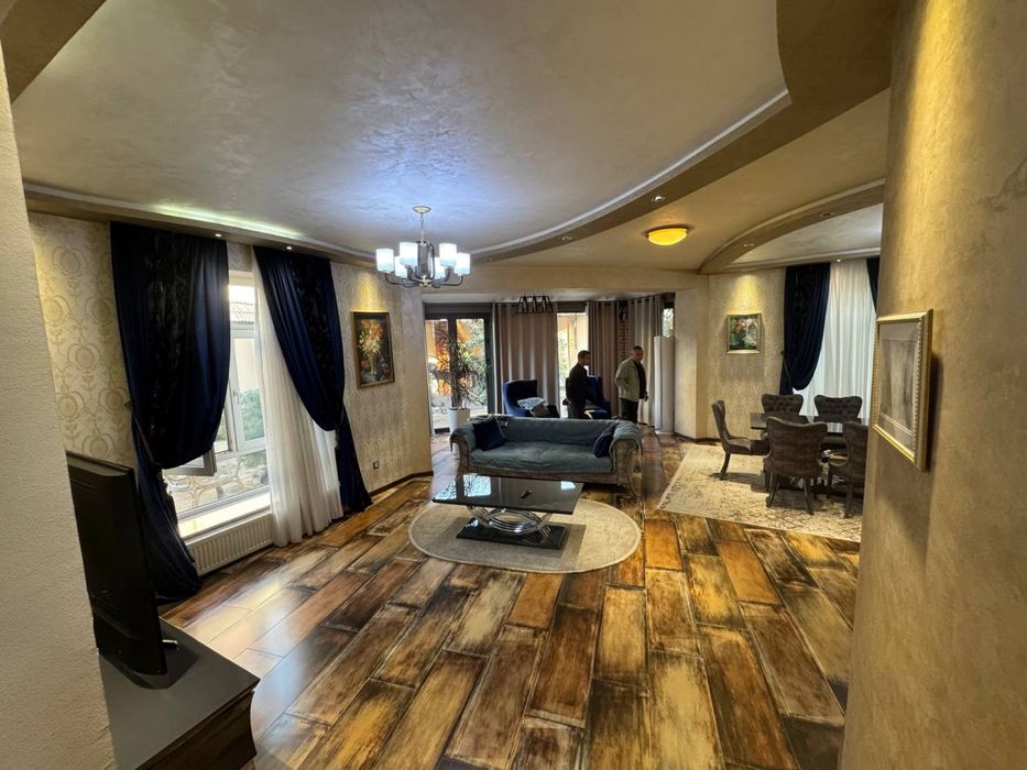 Срочно Сдается Яккасарайский р-н шикарный больщой дом