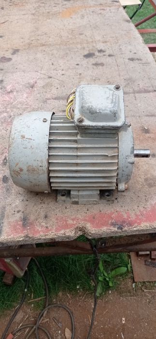 Продается электродвигатель