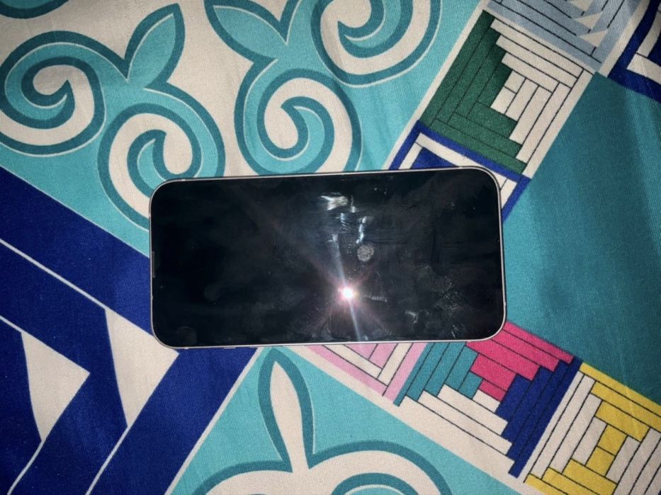 айфон 13 состояние идеааааальный