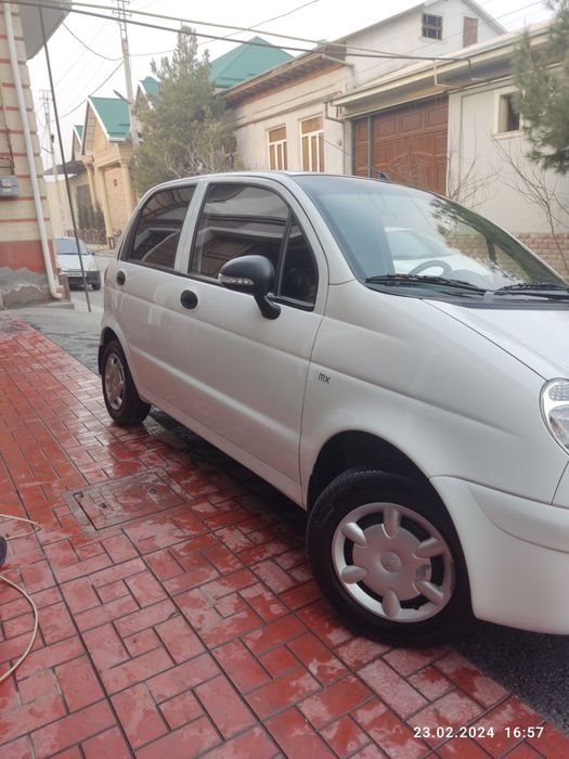 Matiz sotiladi 2 pozitsiya yevro