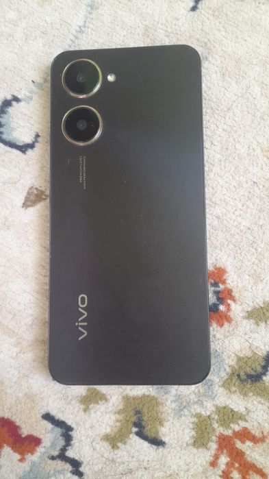 Vivo Y03 в хорошом состояни
