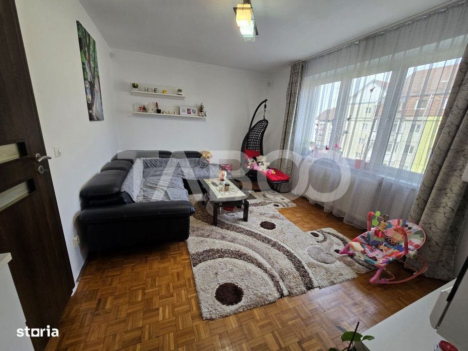 Apartament 2 camere de vanzare mobilat cu balcon in Terezian Sibiu — fotografia 1