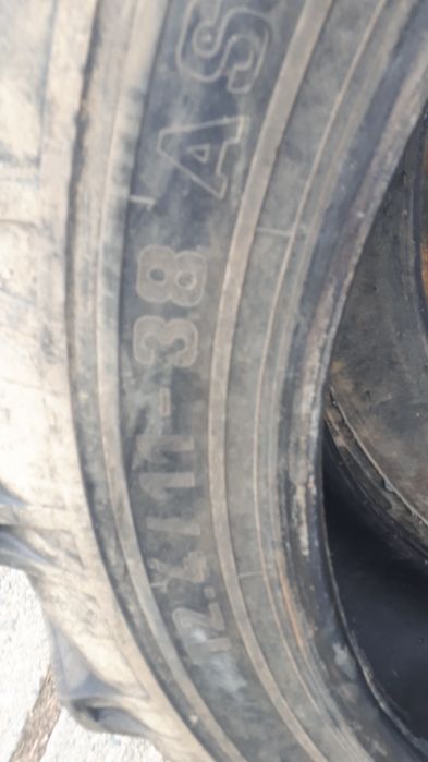 Cauciucuri tractor sau Ifron 12,4R38