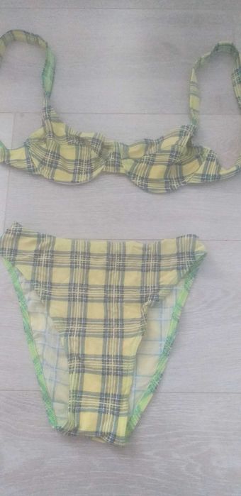 Дамски бански размер xs-s-м цена 20 лв.брой