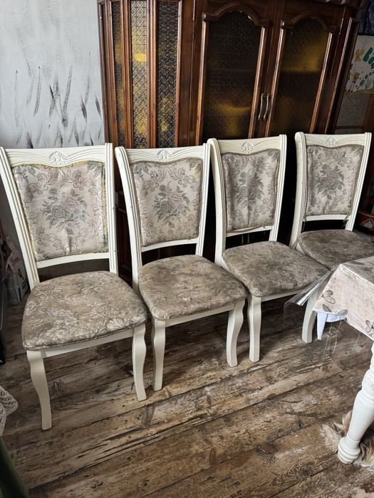 Продаю кровать ( 2 штуки)