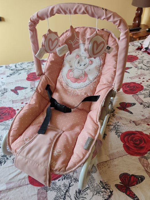 Бебешки шезлонг.