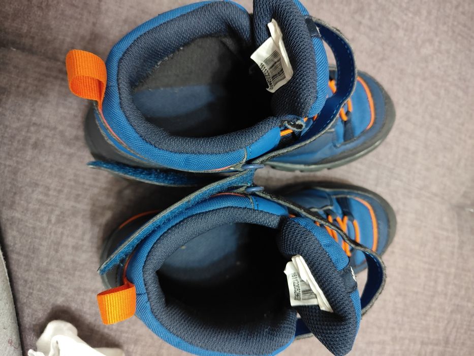 Ghete Decathlon, măr. 33