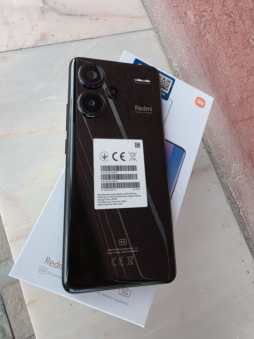 Redmi Note 13 Pro + 5G 12/ 256 gb ideal sotiladi