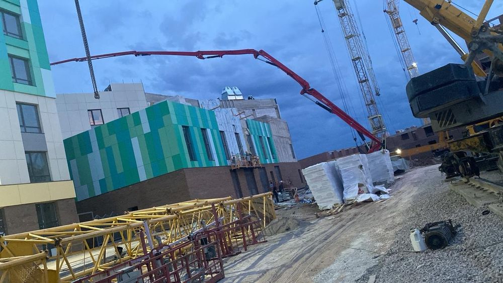 СЛОН! Автобетононасос!  АБН!  СЛОН!