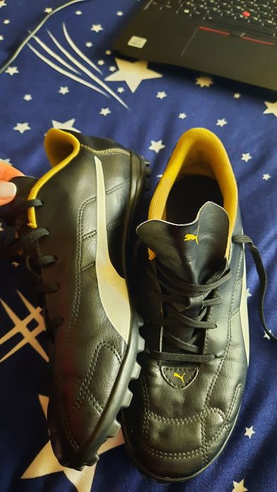 Футболни бутонки Пума