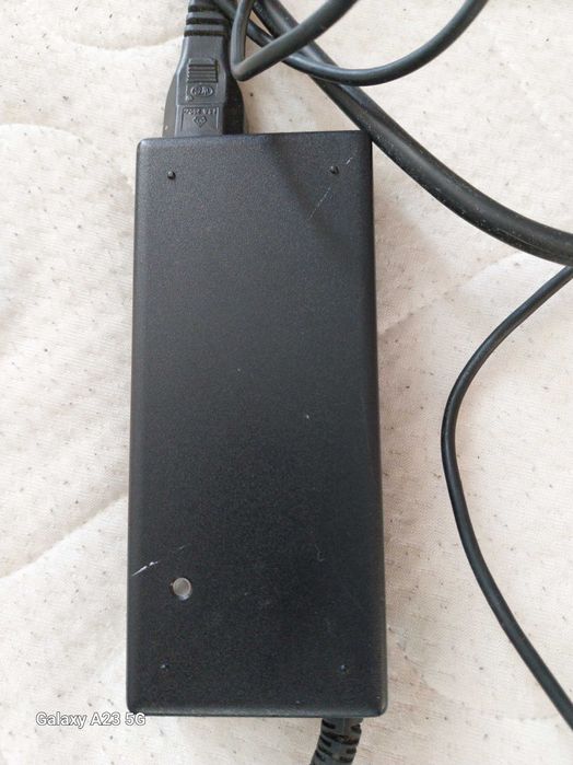 Лаптоп ASUS X50GL -AP043 за части-без харддиск