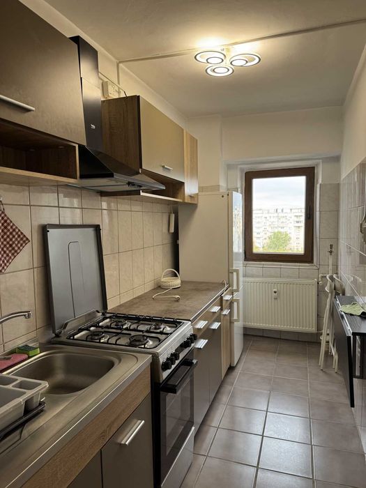 Proprietar, inchiriez garsoniera 40mp Nerva Traian - Timpuri Noi