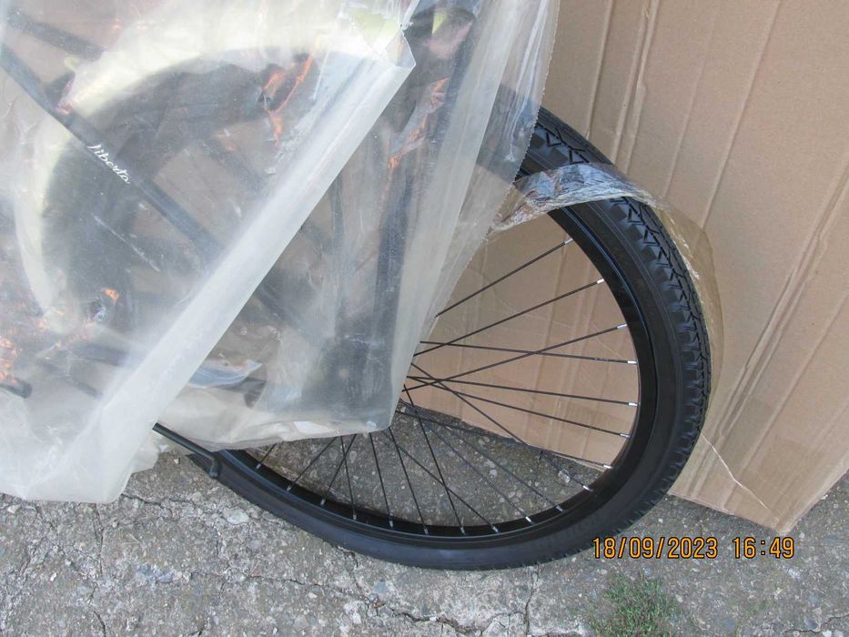 Bicicleta Carpat 26" City Liberta C2693A, Crem/Gri  NOUA