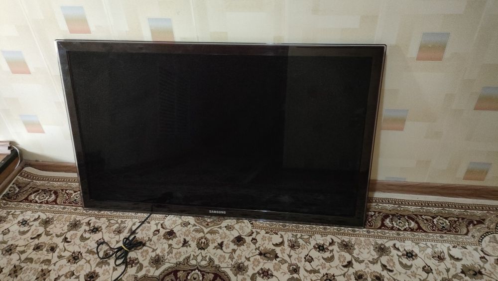 Продам телевизор