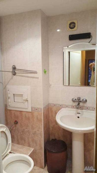 Дава се под наем Двустаен апартамент в Бургас, Зорница - 67 кв.м за 331.5 € - Снимка #9