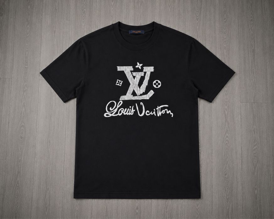 НАМАЛЕНИЕ! Маркови мъжки тениски - Louis Vuitton черен цвят. НОВО!