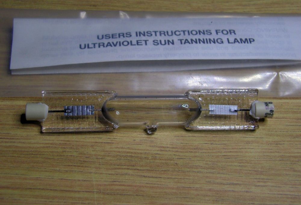 Bec Lampa UV Ultra Violete Heraeus