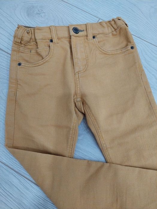 Джинсы  спиннинг Zara