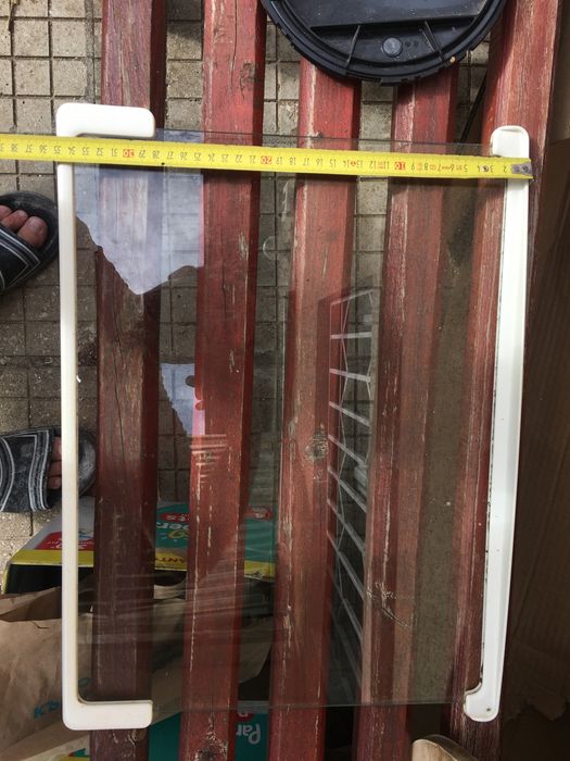 Стъклени рафтове етажерки за хладилник