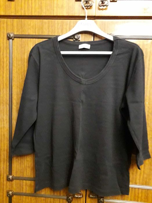 Женские футболки