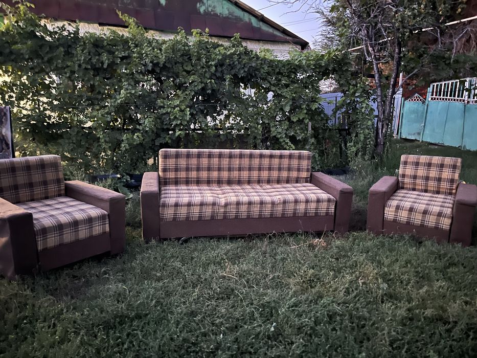 Қолданылған диван